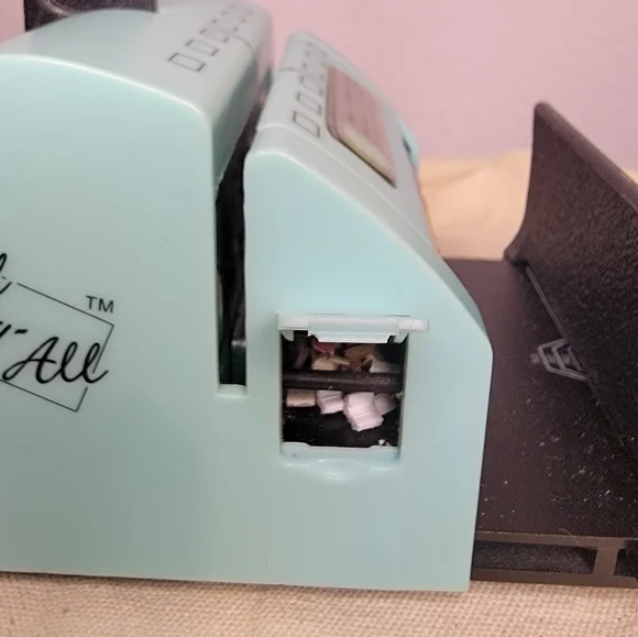 Zutter Blue Binding Machine - Picture 6 of 6